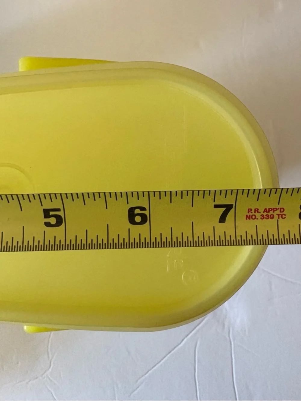 Tupperware Vintage Beverage Buddy With Handle 2 QT Yellow 587-1